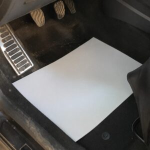 שטיח נייר לרכב